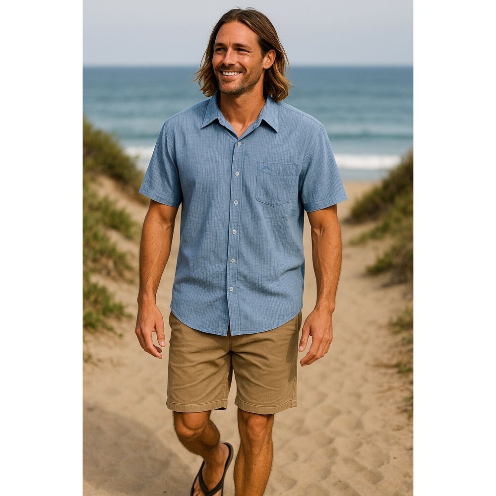 Quiksilver Men’s Large Blue Checkered Button Up Shirt Vintage Distressed Surf